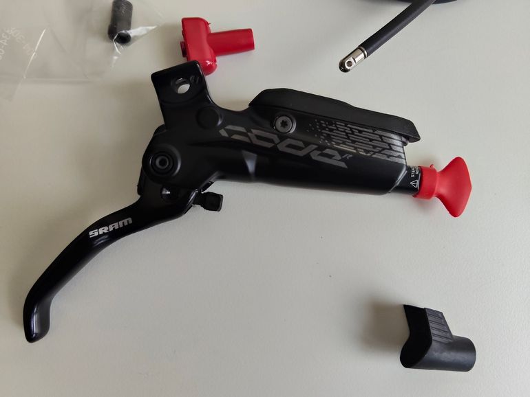 Używany Sram CONJUNTO FRENOS CODE R 2025 bike — zdjęcie 6 z 31