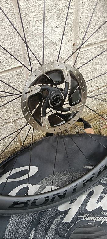 Used Bontrager Carbon Fiber Wheels bike — image 3 of 6