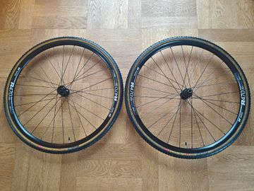 Brugt Dt Swiss R470DB bike — billede 8 af 14