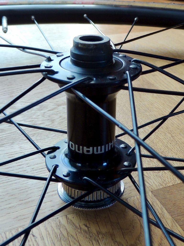 Used Shimano WH-RS171 700c Disc Wheelset bike — image 14 of 14