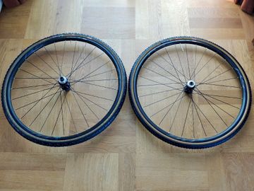 Używany Shimano WH-RS171 700c Disc Wheelset Wheels