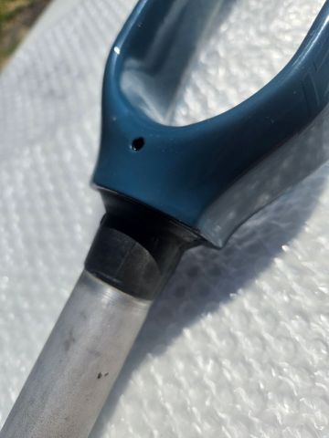 Used Giant Revolt Fork bike — image 5 of 10
