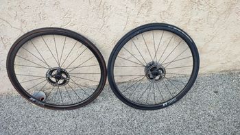 Used Dt Swiss Mont chasseral 25mm 2024 bike — image 1 of 4