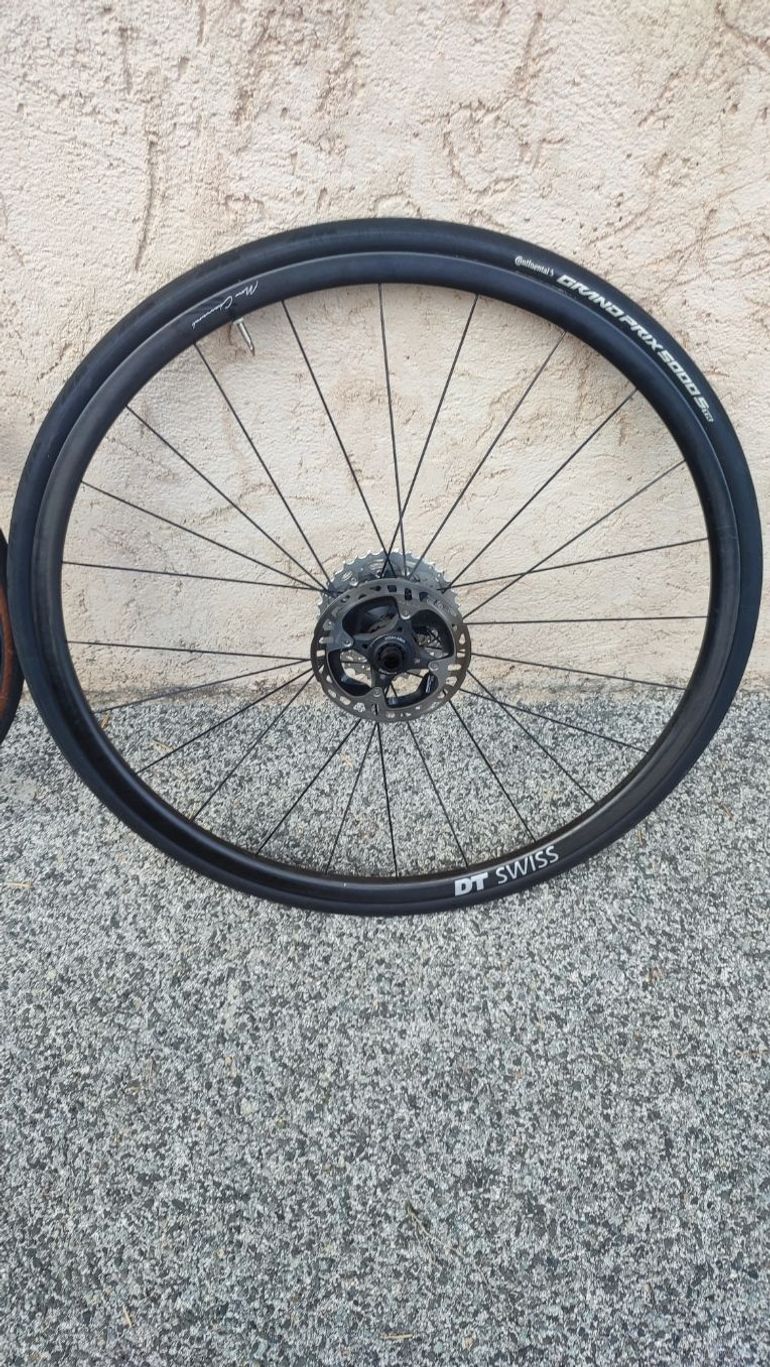 Used Dt Swiss Mont chasseral 25mm 2024 bike — image 3 of 4