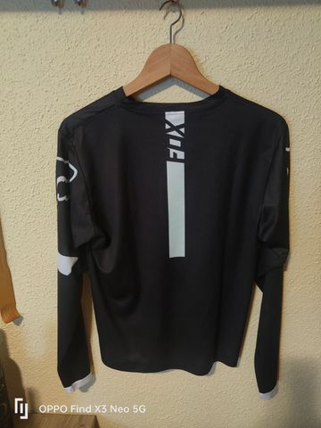 Used Fox Camiseta MTB 2023 bike — image 1 of 2