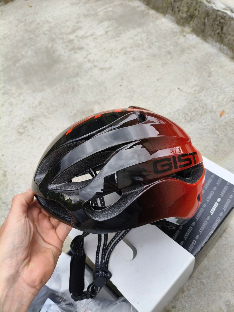 Gist casco Helmet primo bike d'occasion — image 4 sur 6