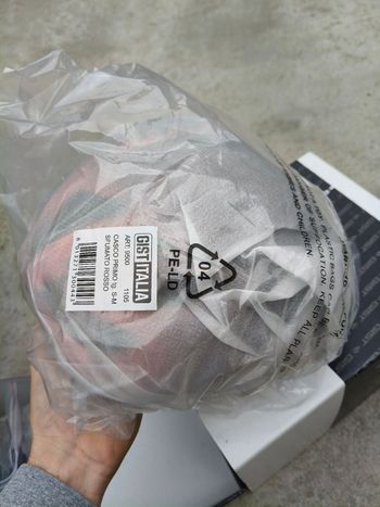 Used Gist casco Helmet primo bike — image 2 of 6