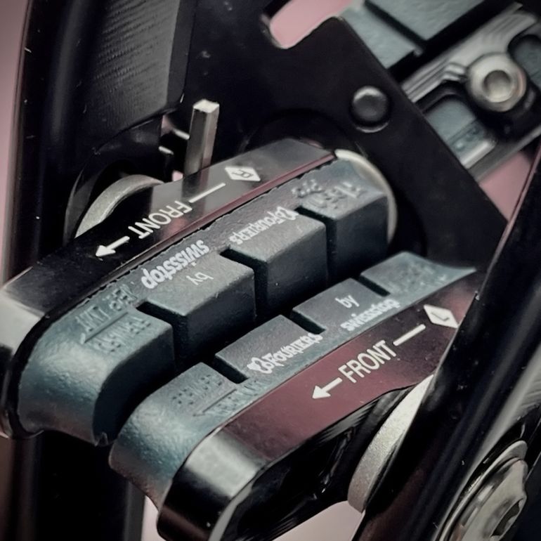 Used Bianchi AQUILA 2022 bike — image 2 of 21