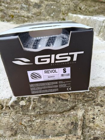 Used Gist revol bianco bike
