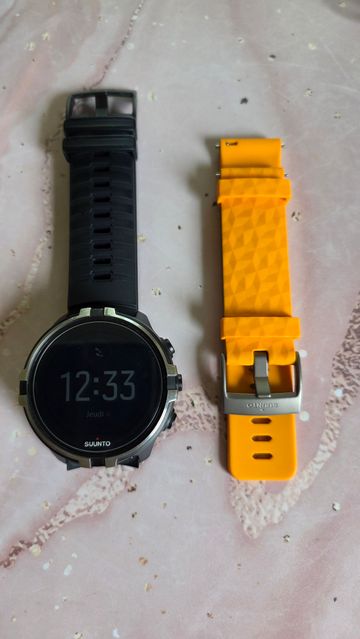 Suunto Spartan Sport Wrist HR Baro GPS Watch Electronics d'occasion