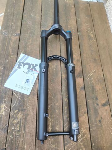 Used Fox 36 Fork 29" bike — image 3 of 5