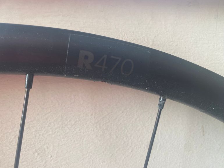 Used Dt Swiss R 470 Wheelset 2025 bike — image 4 of 9