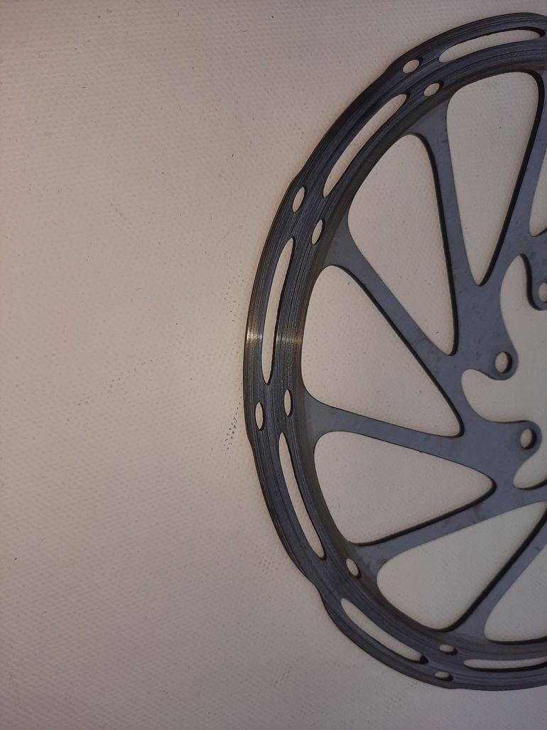 Used Sram Disque de frein 180mm bike — image 3 of 3