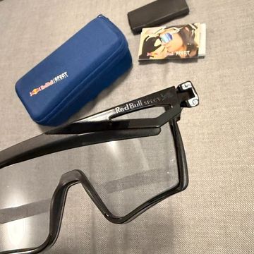 Brugt Red Bull Stun 2025 bike — billede 12 af 14