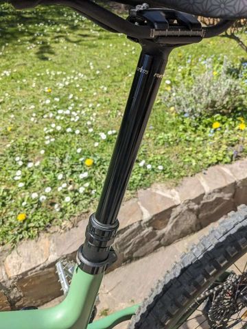 Sram Reverb Stealth Dropper Post Saddles & Seatposts d'occasion