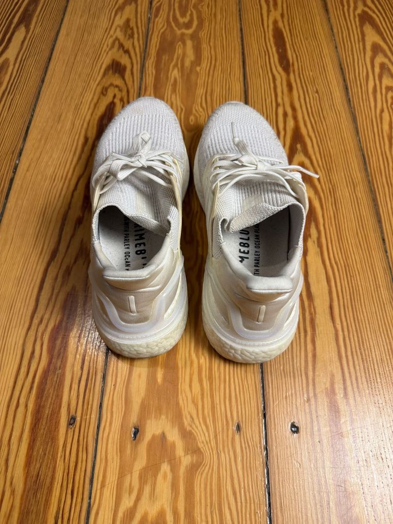 Used Adidas Ultraboost 20 EU41.5 bike — image 4 of 8