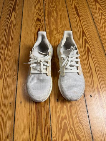 Adidas Ultraboost 20 EU41.5 Running Shoes d'occasion