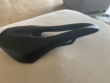 Fizik vento argo R1 rail carbone 2025 Saddles & Seatposts de segunda mano
