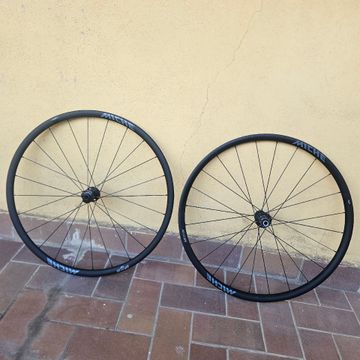 Gebrauchtes Miche Syntium AXY DX Tubeless Ready Disco Corpetto Shimano Wheels