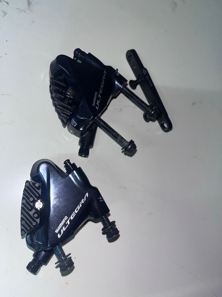 Used Shimano Ultegra R8000 Hydraulic Disc Brakes 2022 bike — image 2 of 5