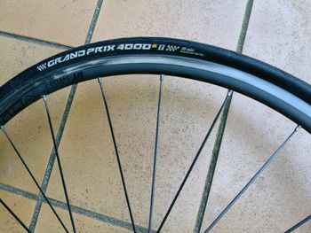 Used Dt Swiss 1400 oxic dicut 2024 bike — image 16 of 16