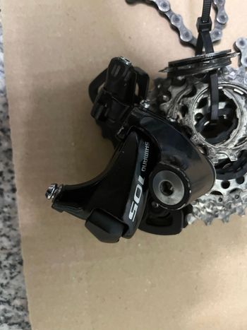 Used Shimano Deragliatore Posteriore e Pacco Pignoni 105 2018 bike — image 3 of 5