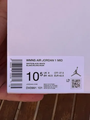 Used Nike Jordan 1 Mid bike — image 8 of 14