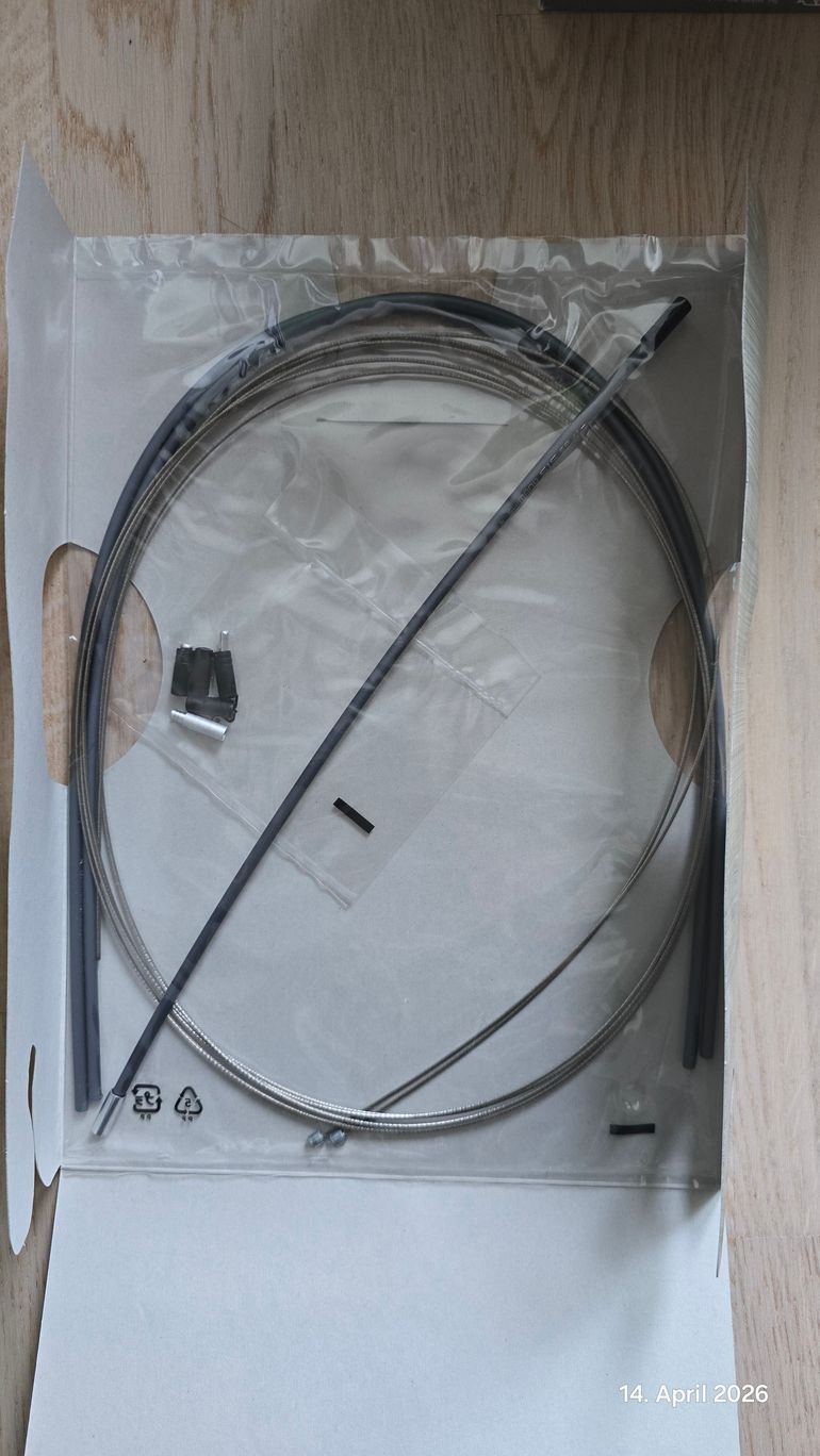 Used Shimano SIS Cable Set bike — image 2 of 3