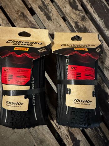 Used Pirelli Cinturato Gravel RC Tire 2026 bike — image 2 of 2