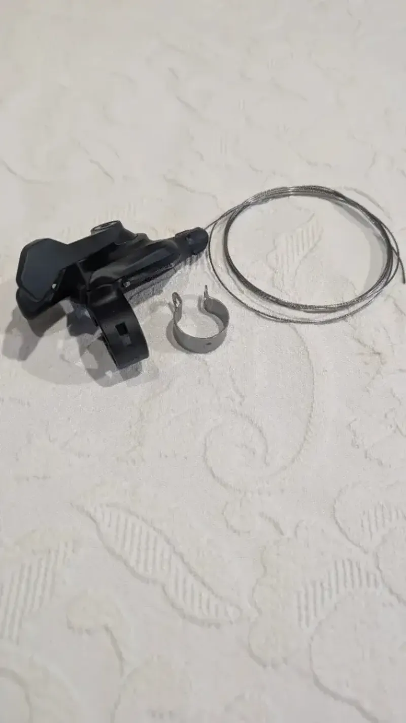 Używany Sram Trigger Shifter SX 12s bike — zdjęcie 3 z 3
