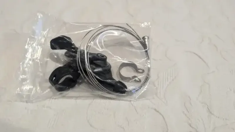 Używany Sram Trigger Shifter SX 12s bike — zdjęcie 2 z 3