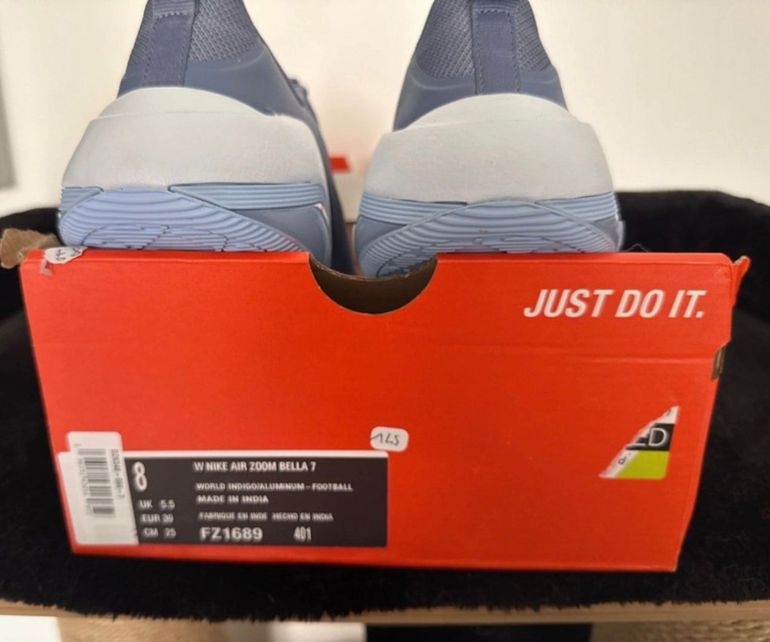 Used Nike W AIR ZOOM BELLA 7 bike — image 4 of 5
