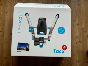 Used Tacx Flow Smart bike — image 6 of 6