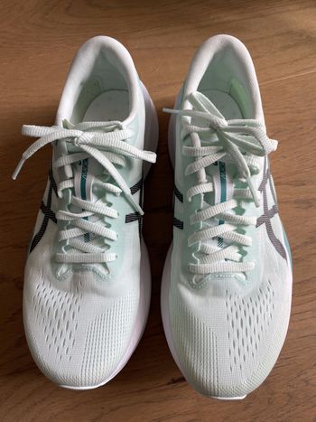Used Asics Magic Speed bike — image 4 of 5