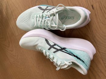 Used Asics Magic Speed bike