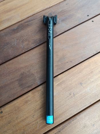 Used Pro LT Seatpost 20mm offset 2025 bike