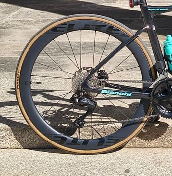 Used Elite-Wheels ENT 2.0 Carbon Wheels 2025 bike — image 1 of 2