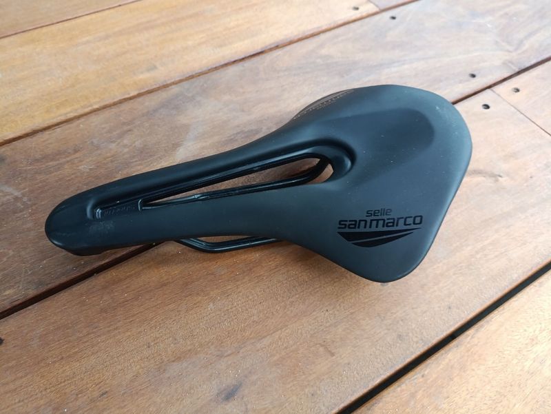 Selle San Marco Shortfit Open 2.0 Wide 2024 Saddles & Seatposts d'occasion