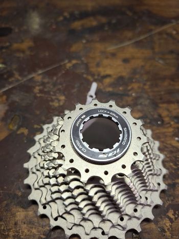 Used Shimano 105 CS-R7000 11-28 bike — image 3 of 3