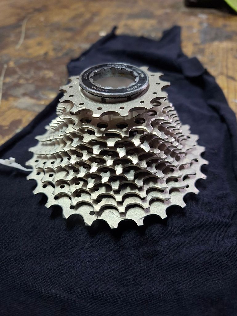 Used Shimano 105 CS-R7000 11-28 bike — image 1 of 3