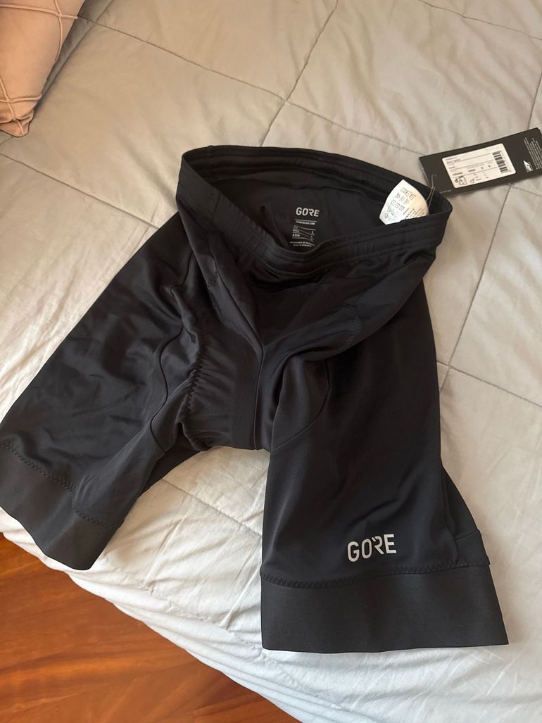 Used Gorewear Pantaloncini Bike con Fondello bike — image 1 of 4