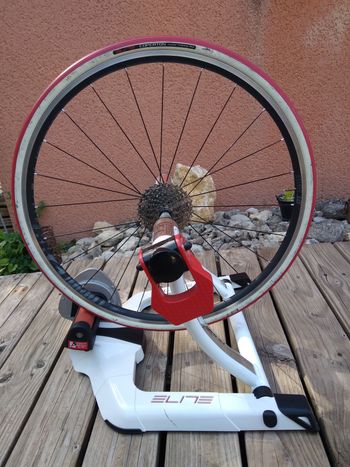 Used Elite Qubo Fluid Home Trainer 2020 bike — image 6 of 6