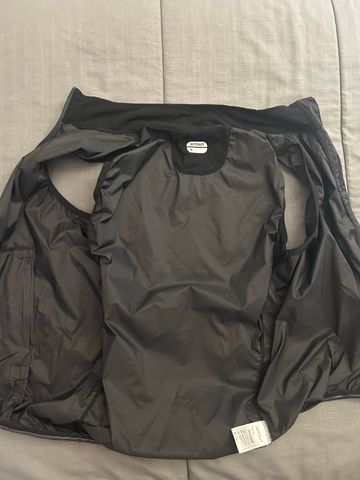 Tweedehands Dotout Gilet 2023 bike — afbeelding 2 van 4