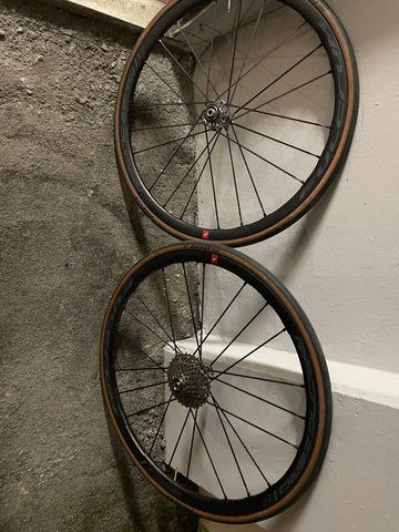 Used Fulcrum Ruote 2024 bike — image 1 of 3