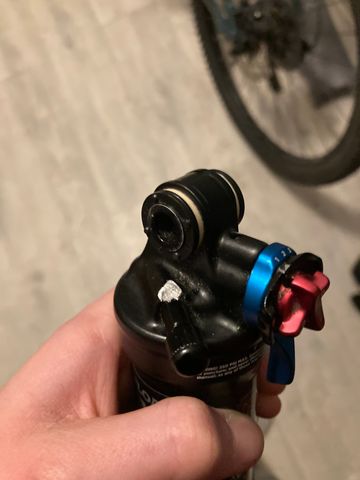Käytetty Fox Float DPS Performance Elite EVOL 210x50mm bike — kuva 4 / 4