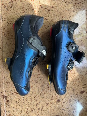 Used Sidi genius 10 size 40 bike — image 3 of 6