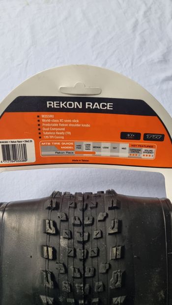 Maxxis, Recon Race Tires