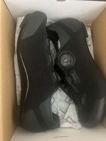 FLR, KNIT Pro F11