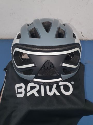 Gebrauchtes Briko Cycling Helmet 2026 bike — Bild 3 von 3