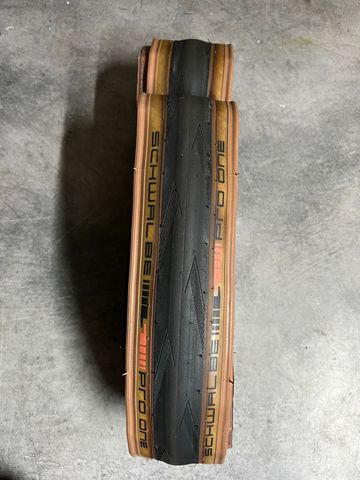 Tweedehands Schwalbe Pro One 25mm bike — afbeelding 2 van 3